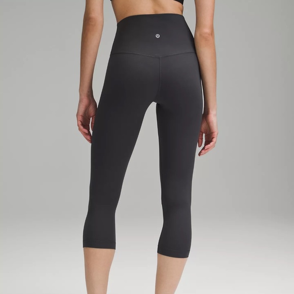 lululemon Align™ High-Rise Crop 21" Graphite Grey - Picture 3 of 6